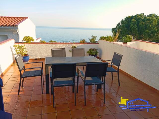 Duplex -
                        Llançà -
                        2 Schlafzimmer -
                        4/6 Personen